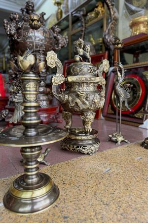 Bộ Ngũ Sự Đỉnh Đồng - Song Long Chầu Nguyệt Cao 68cm Mẫu Mới 2026