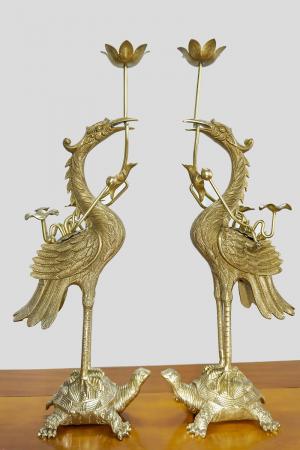 Bộ tam sự vàng mờ chạm rồng chầu đồng nguyệt