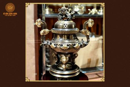 Đỉnh thờ chạm sòi bằng đồng cao 50cm