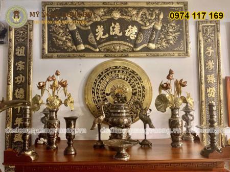 Hoành phi câu đối song long chầu nguyệt kích thước 1m55