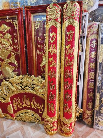 Cuốn thư câu đối bằng đồng vàng kích thước 1m55 