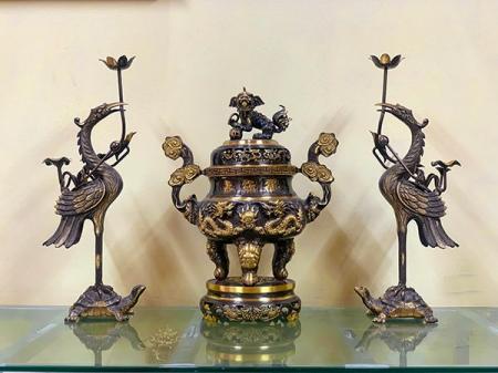Bộ tam sự đỉnh đồng kích thước 42 chạm rồng nổi
