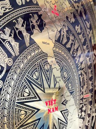 Mặt Trống Đồng Bản Đồ Mẫu Mới 34 Tỉnh Thành Việt Nam