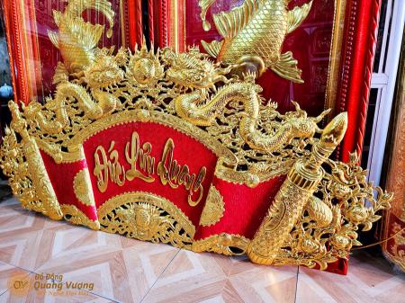 Cuốn thư câu đối bằng đồng vàng kích thước 1m55 