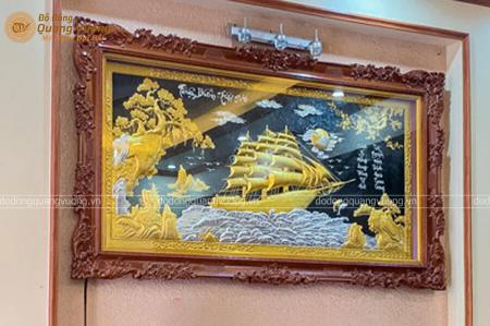 Tranh đồng thuận buồm xuôi gió dát vàng, bạc rất độc đáo