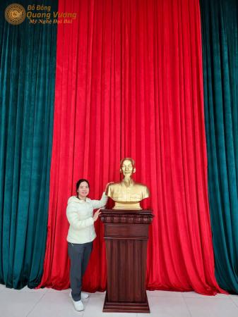 Tượng Bác Hồ bán thân bằng đồng cao 70cm