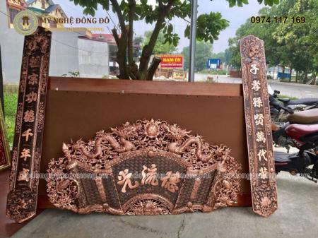 Cuốn thư Câu đối đồng đỏ chữ hán Đức Lưu Quang