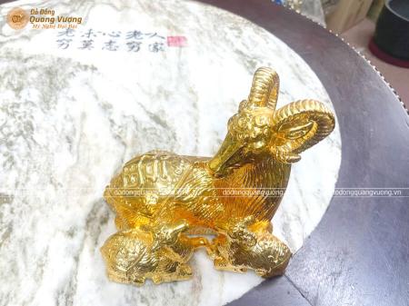Tượng phong thủy tuổi Mùi bằng đồng mạ vàng 24k cao 12cm