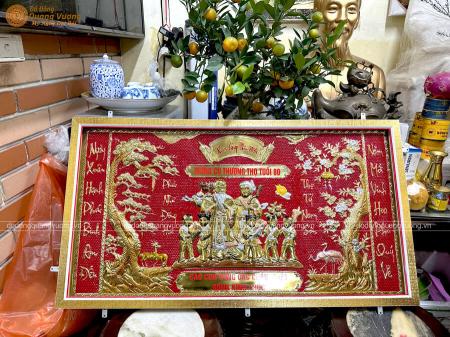 Tranh mừng thọ ông bà bằng đồng liền tấm 63x107cm khung gỗ viền led 