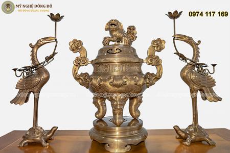 Bộ tam sự khảm hoa sòi bằng đồng đỏ đúc thủ công