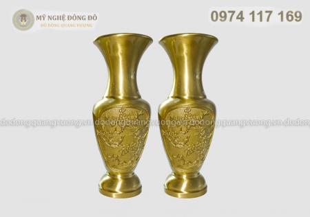 Lọ hoa đồng vàng hoa văn chìm