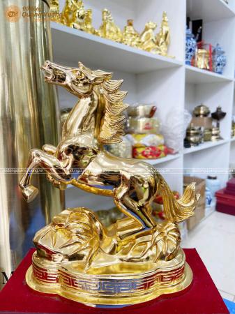 Tượng phong thủy tuổi Ngọ bằng đồng mạ vàng 24k cao 20cm
