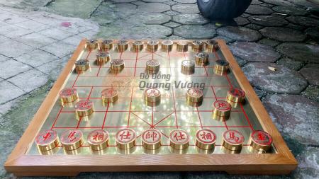 Bàn cờ tướng bằng đồng đúc thủ công nguyên khối