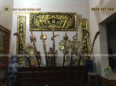 Hoành phi câu đối Đức Lưu Quang bằng đồng vàng