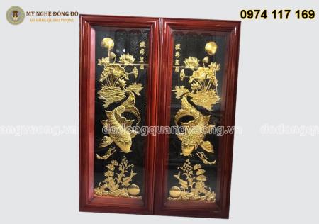 Tranh đồng Lý Ngư Vọng Nguyệt dát vàng khung gỗ