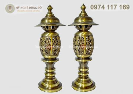 Đèn thờ đồng hun giả cổ