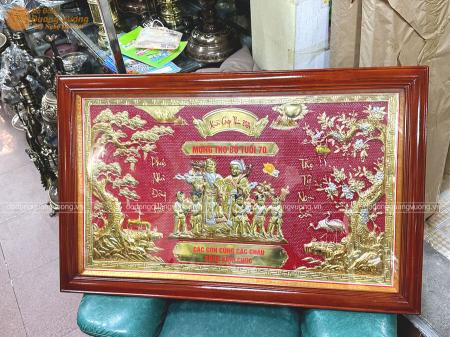 Tranh mừng thọ ông bà bằng đồng vàng liền tấm kích thước 70cm x 1m1 