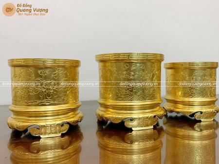 Bộ ba bát hương bằng đồng đỏ ám hoa sen dát vàng 24k