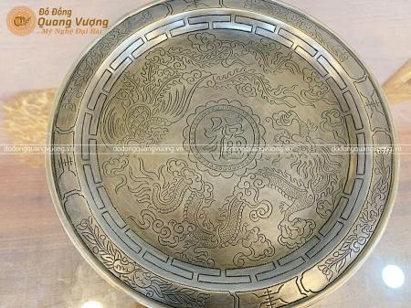 Mâm bồng bằng đồng đỏ đường kính 35cm được ám chữ Phúc hạ màu trầm cổ rất đẹp