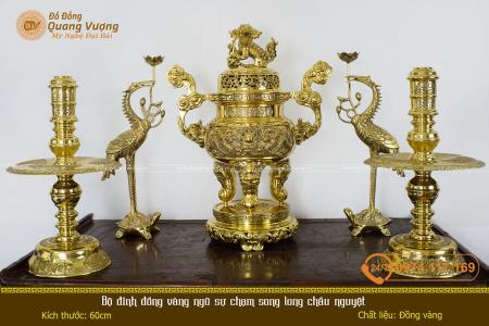 Bộ đỉnh đồng vàng ngũ sự chạm song long chầu nguyệt