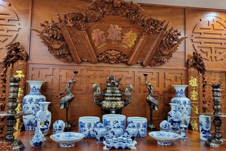 Bộ đỉnh đồng chạm long phụng khảm ngũ sắc 5 CV cao 70cm