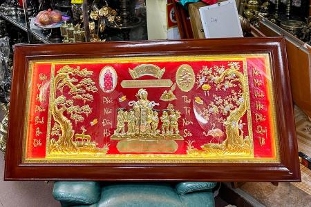 Tranh Mừng Thọ Đồng Liền Tấm Khung Gỗ 81 x 165cm In Hình Chân Dung Cụ Bà