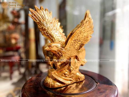 Đại bàng bằng đồng dát vàng 9999 cao 24cm