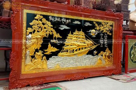 Tranh đồng thuận buồm xuôi gió được dát vàng, bạc
